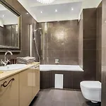 Apartamento Atelier - Central, Parking, Metro Nearby - By Rentujemy Varsovia