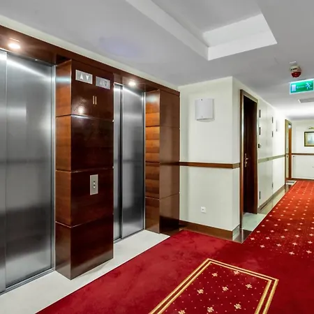 Atelier - Central, Parking, Metro Nearby - By Rentujemy Varşova