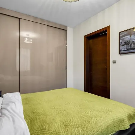 Atelier - Central, Parking, Metro Nearby - By Rentujemy * Warszawa